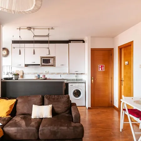 Duplex 21, Cerca De La Playa Con Wifi * ヒホン
